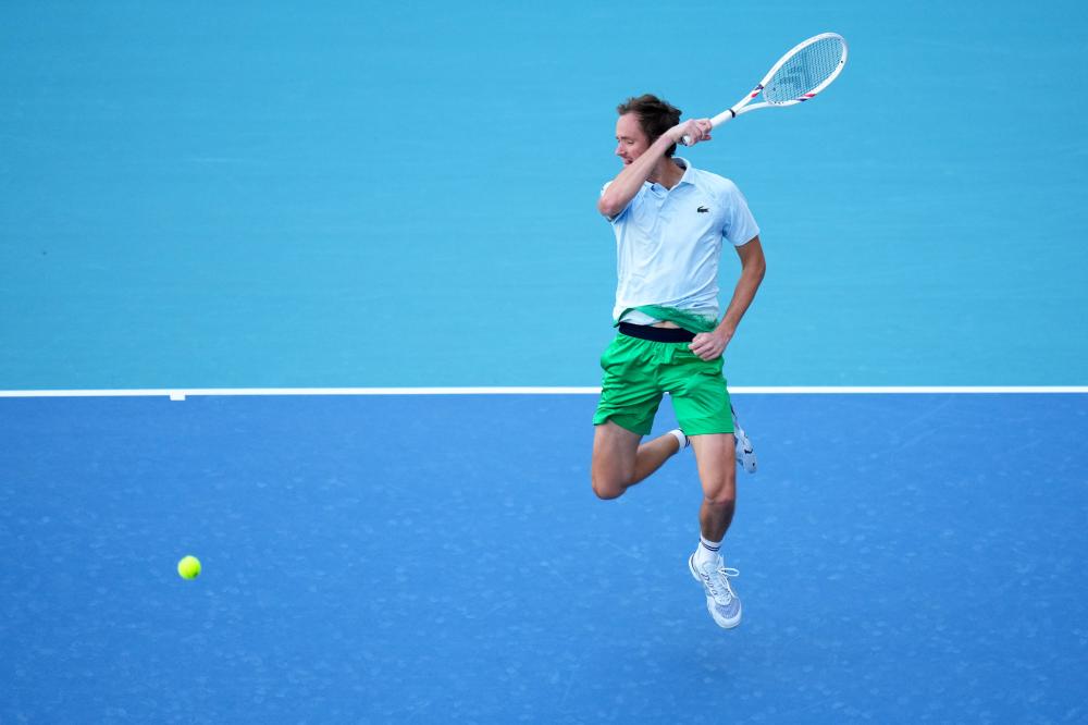 罗马诺：曼城计划让罗德里成为队内第二高薪，以防皇马挖角